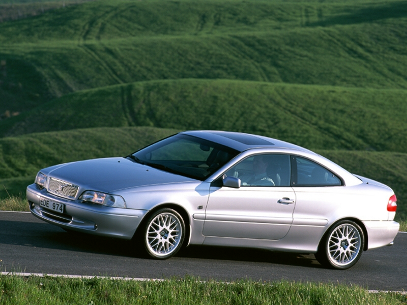 c70-800by600-03.jpg, 311279 bytes, 2/15/01