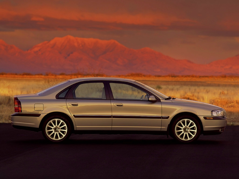 s80-800by600-34.jpg, 232425 bytes, 2/15/01